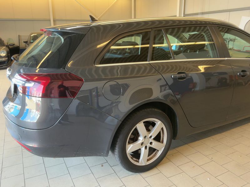 Opel Insignia Sports Tourer 1.6 SIDI Turbo Edition 2016 – снимка 8
