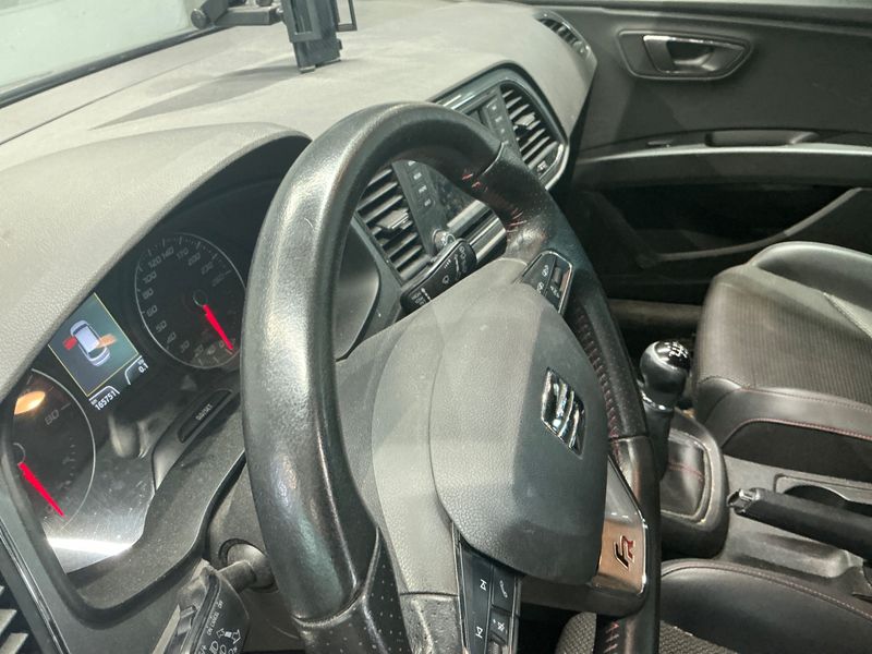 Seat Leon 1.4 TSI ACT FR 2015 – снимка 33