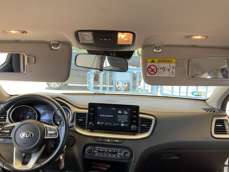 Kia XCeed 1.6 CRDi Mild-Hybrid Active 2021 – снимка 13