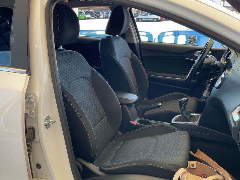 Kia XCeed 1.6 CRDi Mild-Hybrid Active 2021 – снимка 12