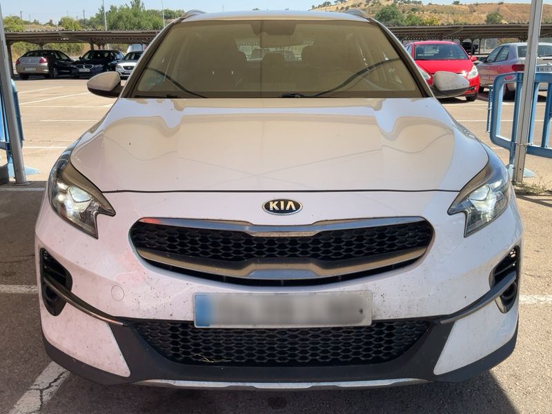Kia XCeed 1.6 CRDi Mild-Hybrid Active 2021 – снимка на щета