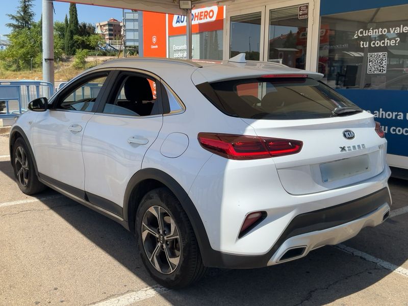 Kia XCeed 1.6 CRDi Mild-Hybrid Active 2021 – снимка 3