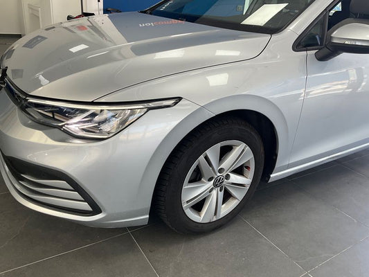 Volkswagen Golf VIII 2.0 TDI Life 2021 – снимка 2