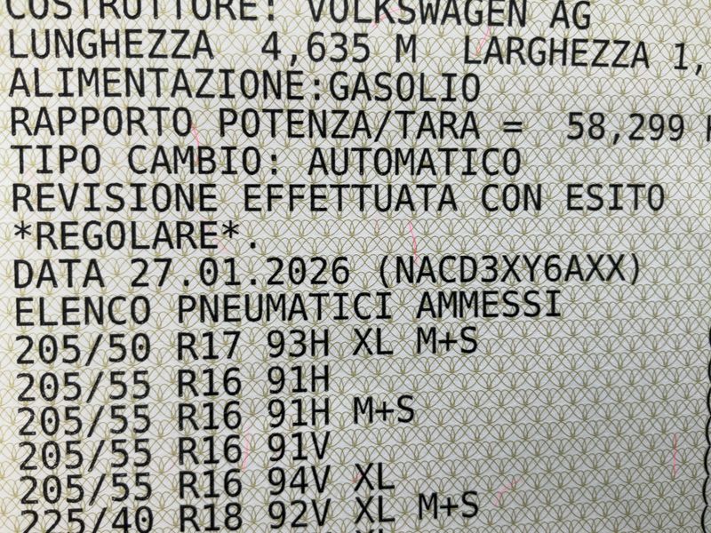 Volkswagen Golf VIII 2.0 TDI Life 2021 – снимка 21