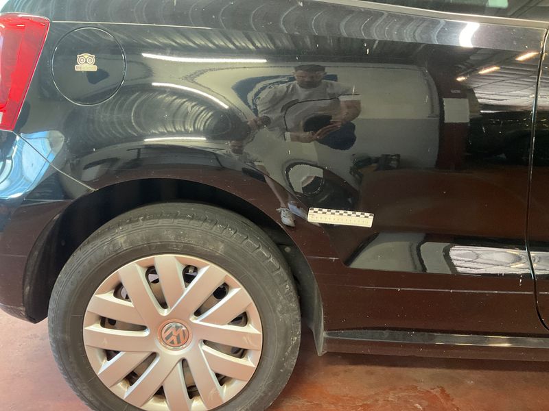 Volkswagen Polo 1.6 TDI Style 2011 – снимка 24