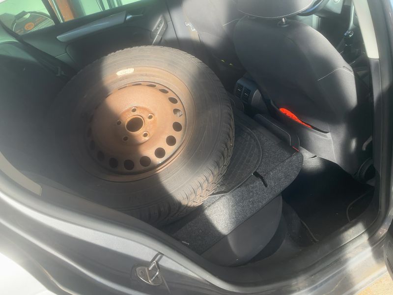 Volkswagen Golf VI 1.4 TSI Match 2012 – снимка 20