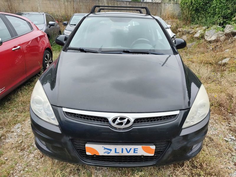 Hyundai i30 1.6 CRDi Classic 2008 – снимка 7