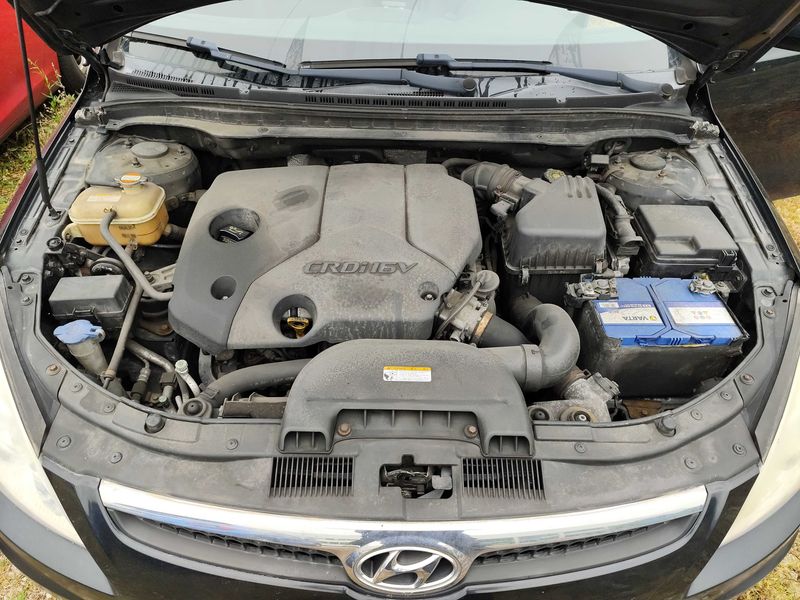 Hyundai i30 1.6 CRDi Classic 2008 – снимка 8