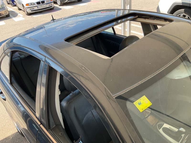 Mercedes-Benz E-Klasse E 280 CDI Avantgarde 2005 – снимка на щета