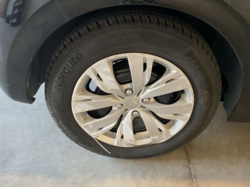 Peugeot 208 1.4 HDi Active 2015 – снимка 9