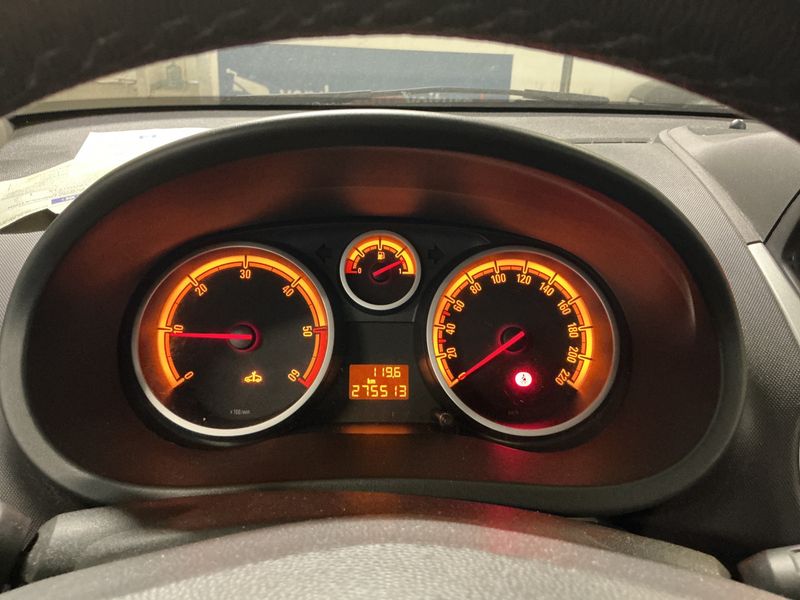 Opel Corsa 1.3 CDTI Active 2013 – снимка 4