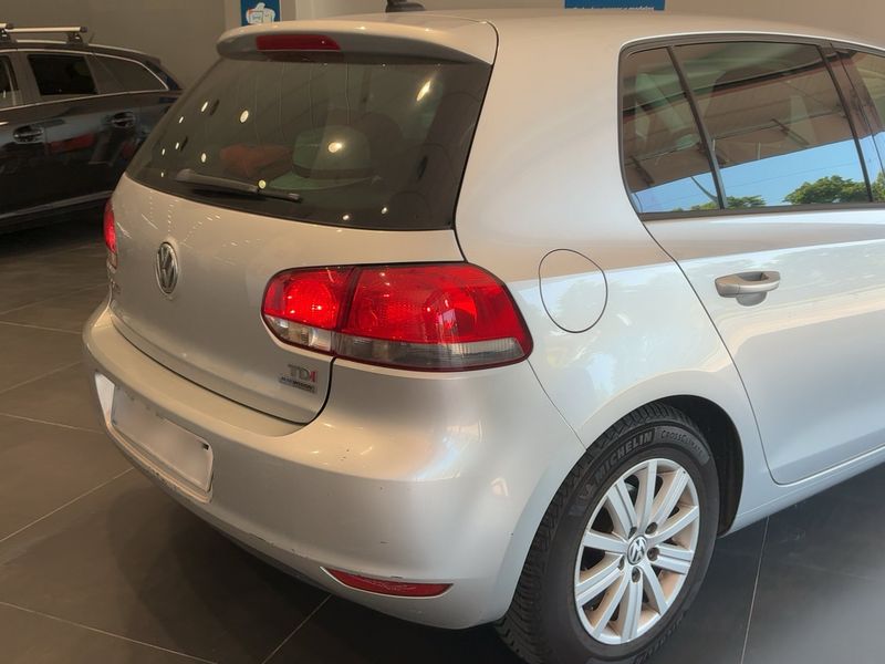 Volkswagen Golf VI 1.6 TDI Trendline BlueMotion Tech 2012 – снимка 6