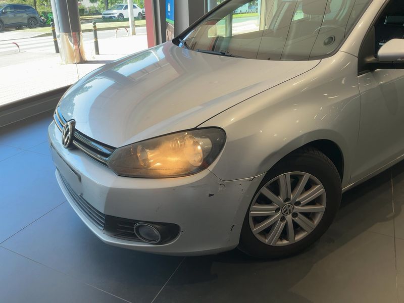 Volkswagen Golf VI 1.6 TDI Trendline BlueMotion Tech 2012 – снимка 2