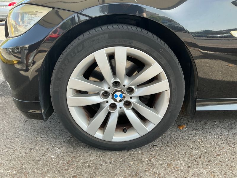 BMW 3er 318d 2010 – снимка 16