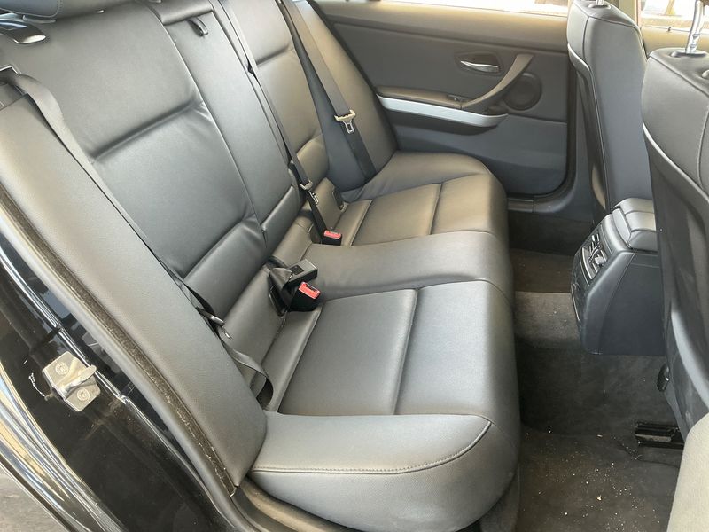 BMW 3er 318d 2010 – снимка 14