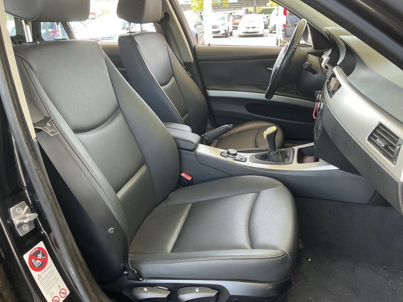BMW 3er 318d 2010 – снимка 11