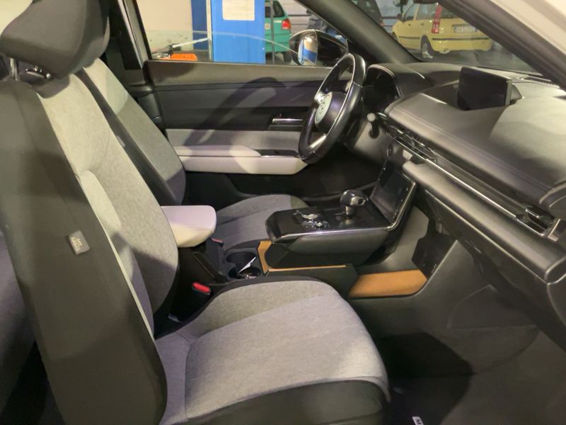Mazda MX-30 electric drive 107 kW Executive 2020 – снимка 16