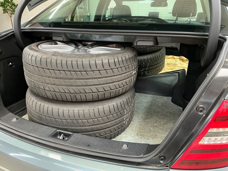 Mercedes-Benz C-Klasse C 300 CDI 4Matic BlueEfficiency Avantgarde 2011 – снимка 15