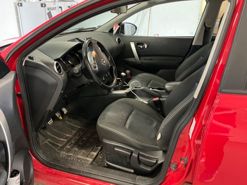 Nissan Qashqai+2 2.0 Acenta 2012 – снимка 3