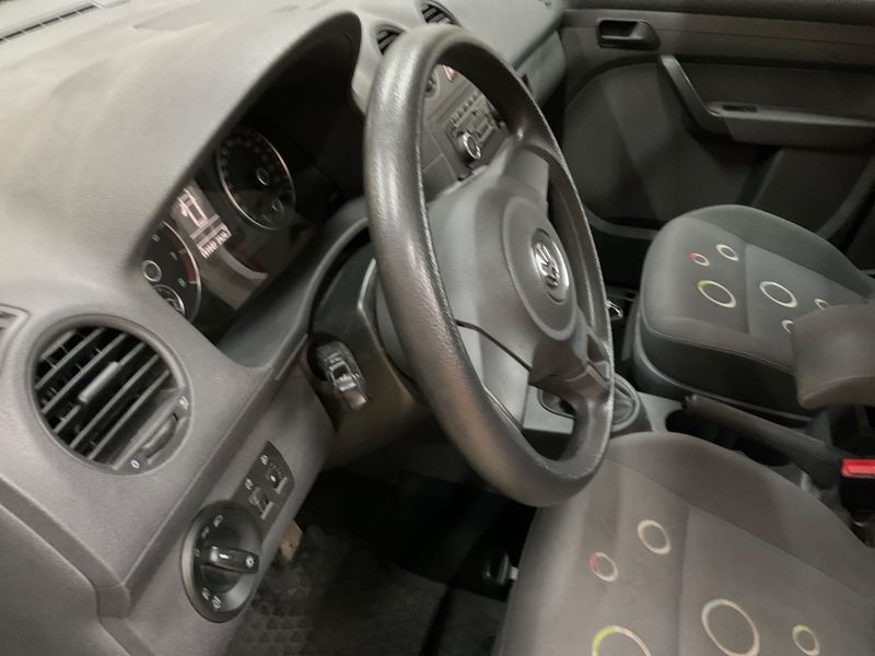 Volkswagen Caddy 1.2 TSI Roncalli Trendline 2011 – снимка 27
