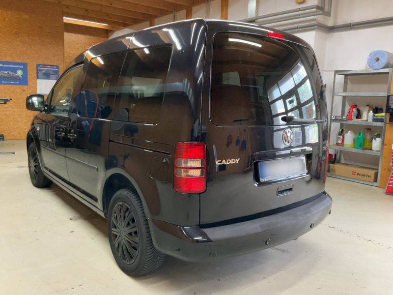 Volkswagen Caddy 1.2 TSI Roncalli Trendline 2011 – снимка 6