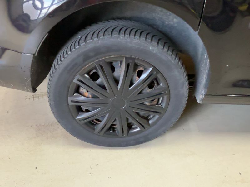 Volkswagen Caddy 1.2 TSI Roncalli Trendline 2011 – снимка 9