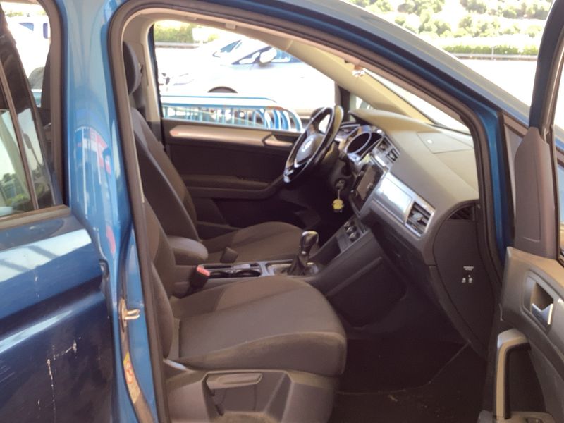 Volkswagen Touran 1.6 TDI Edition BlueMotion Tech 2018 – снимка 11