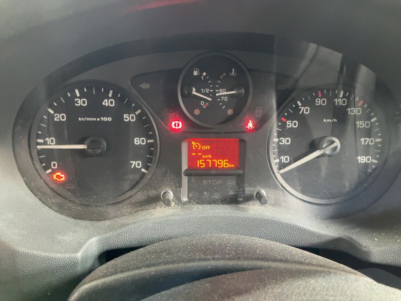 Peugeot Expert 2.0 HDi L2H1 Kasten Avantage 2014 – снимка 18