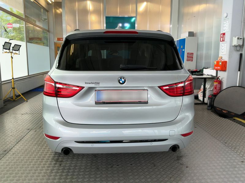 BMW 2er 220d Gran Tourer xDrive Sport Line 2015 – снимка 7