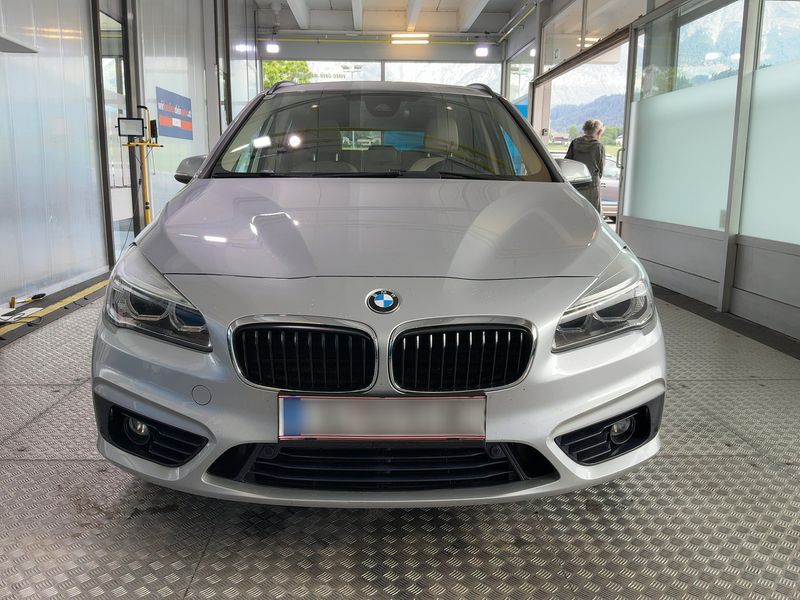 BMW 2er 220d Gran Tourer xDrive Sport Line 2015 – снимка 14