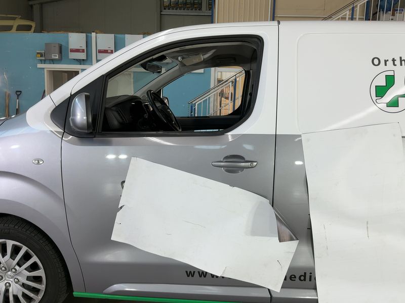 Opel Vivaro 2.0 CDTI M INNOVATION L2 2019 – снимка 4