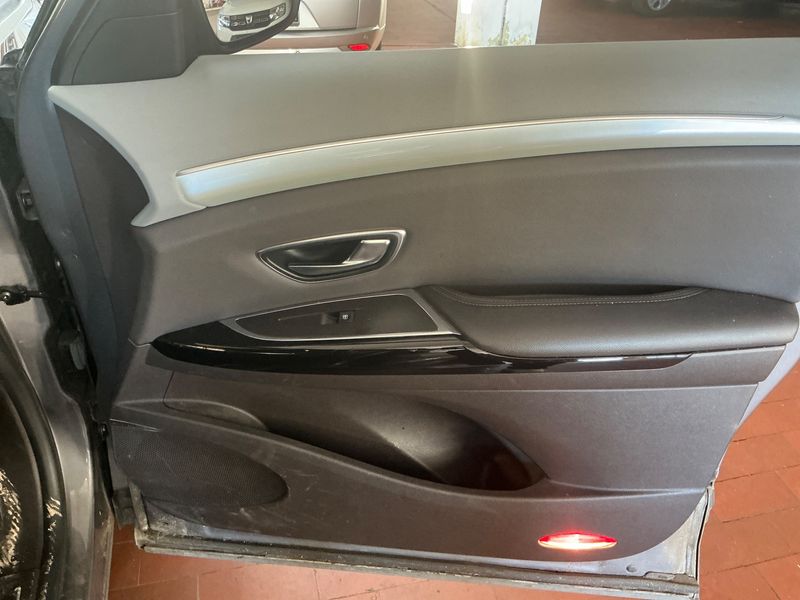 Renault Espace 1.6 dCi Energy Intens 2015 – снимка 29