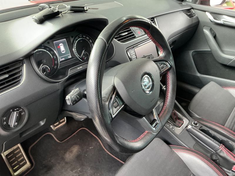 Skoda Octavia 2.0 TDI RS 2014 – снимка 28