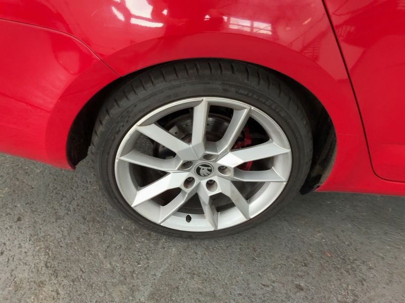Skoda Octavia 2.0 TDI RS 2014 – снимка 9