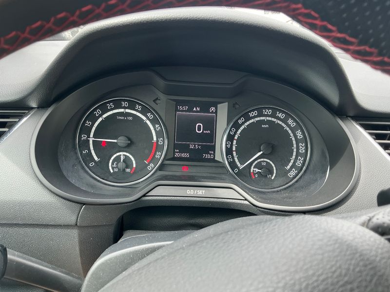 Skoda Octavia 2.0 TDI RS 2014 – снимка 19