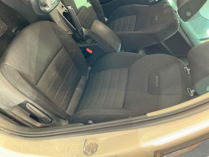 Skoda Octavia 2.0 TDI Scout 4x4 2015 – снимка 51