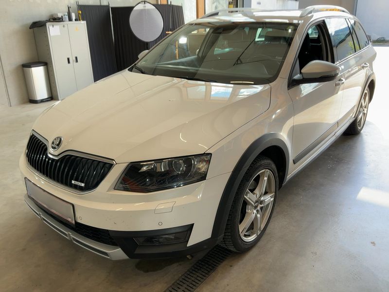 Skoda Octavia 2.0 TDI Scout 4x4 2015 – снимка 2