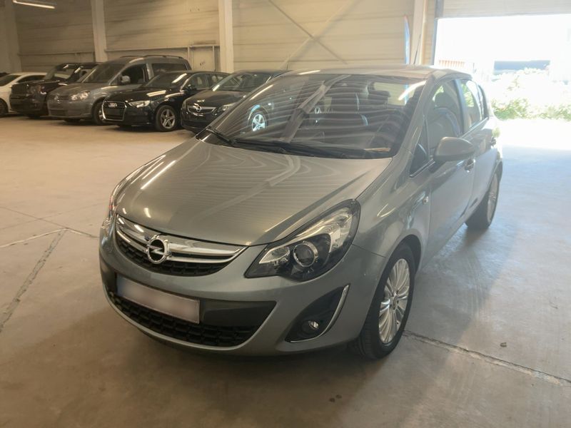 Opel Corsa 1.4 Innovation 2012 – снимка 1