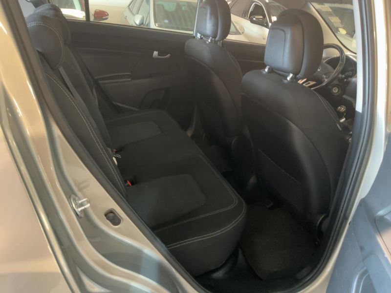 Kia Sportage 1.7 CRDi Active 2WD 2014 – снимка 20