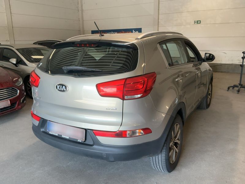 Kia Sportage 1.7 CRDi Active 2WD 2014 – снимка 8