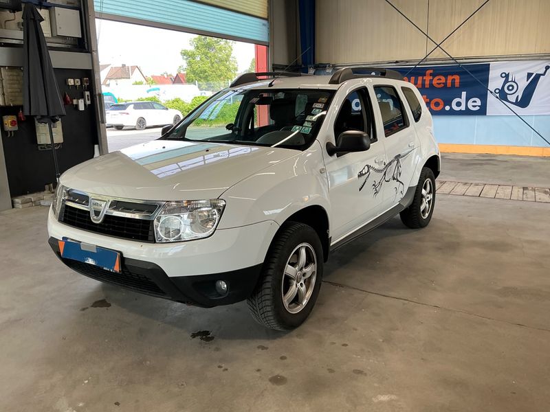Dacia Duster 1.6 Laureate 4x2 2012 – снимка 1