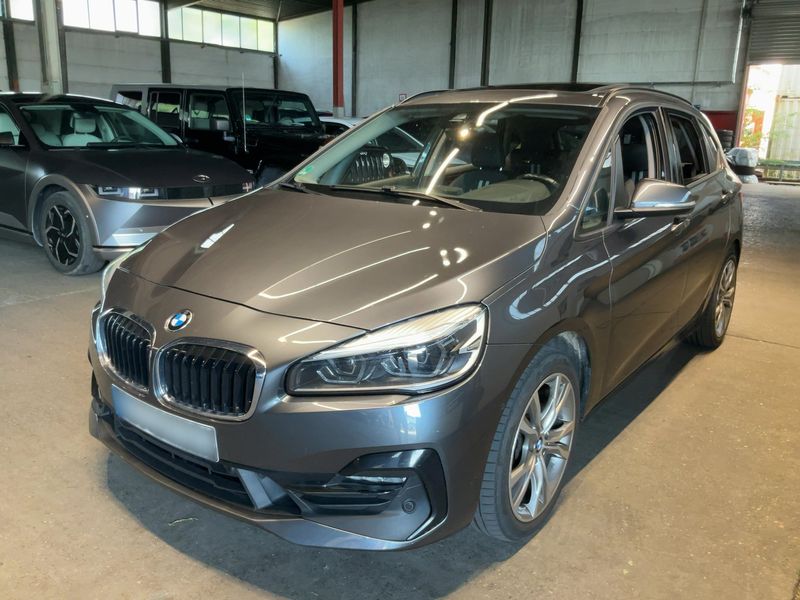 BMW 2er 218d Active Tourer Sport Line 2019 – снимка 1