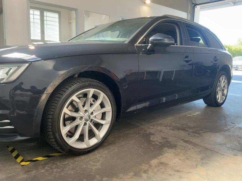 Audi A4 2.0 TDI quattro Sport 2019 – снимка 2