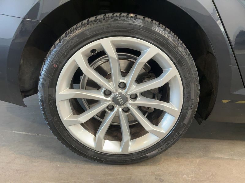 Audi A4 2.0 TDI quattro Sport 2019 – снимка 9