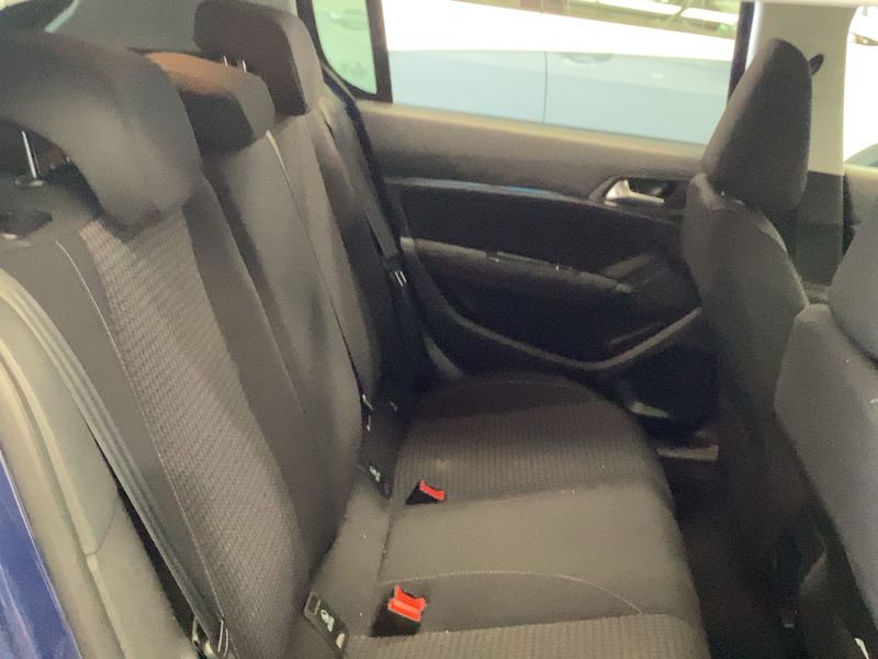 Peugeot 308 1.6 Blue-HDi Active 2018 – снимка 19