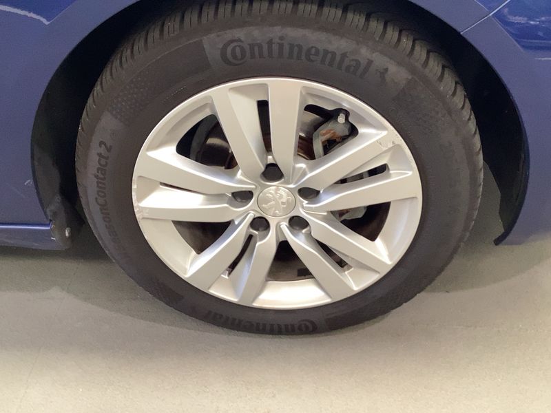 Peugeot 308 1.6 Blue-HDi Active 2018 – снимка 11