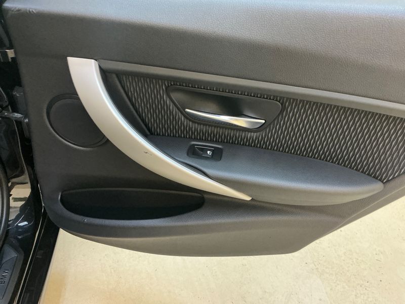 BMW 3er 318d 2015 – снимка 27