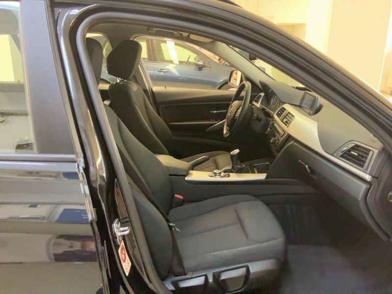 BMW 3er 318d 2015 – снимка 11