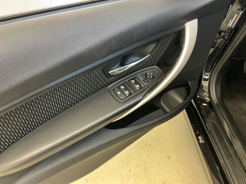 BMW 3er 318d 2015 – снимка 26