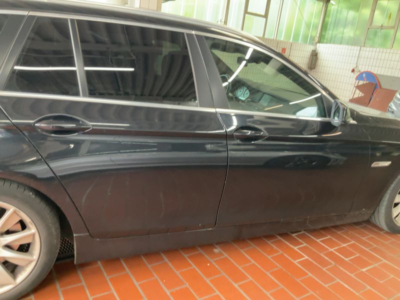 BMW 5er 520d 2011 – снимка 10